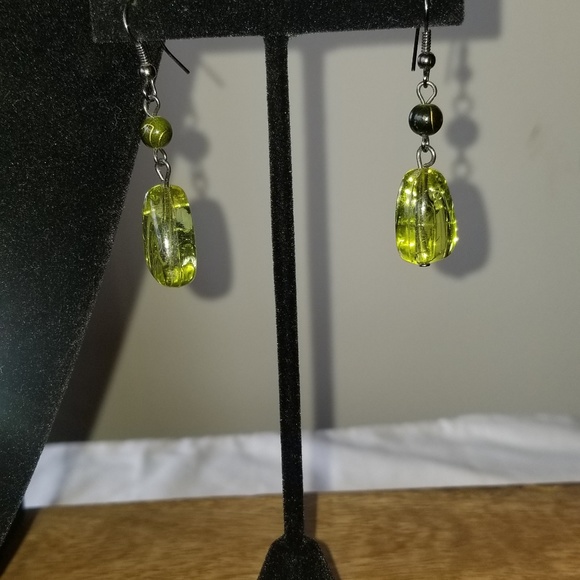 Necklace Set - Picture 3 of 4